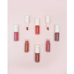 بلاشر سائل Natural Color Light Touch Liquid Blush