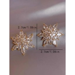 تراچي كرستال Crystal Flower Stud Earrings