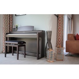 مقعد عزف بيانو فاخر ذو ارتفاع قابل للتعديل GEWA Piano bench Deluxe, Solid Wood and Adjustable Height GEWA Piano bench Deluxe, Solid Wood and Adjustable Height