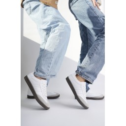 حذاء رياضي Muggo GORDON للجنسين أبيض برباط للمشي والجري - مريح وعصري Muggo GORDON Unisex Orthopedic Lace-Up Walking Running Sneaker - White