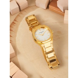 ساعة نسائيه من بيير كاردان الفرنسية Pierre cardin watch