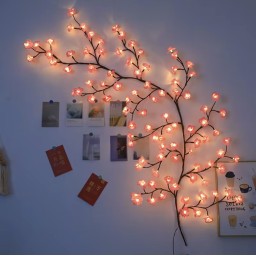 شجرة الورد المضيئة The luminous rose tree