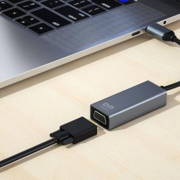 محوّل DM CHB023 من USB Type-C إلى VGA بدقة 1080P DM CHB023 USB Type-C to VGA 1080P Adapter