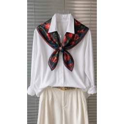 سكارف حرير Silk Scarf