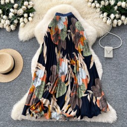 تنورة طويلة long skirt