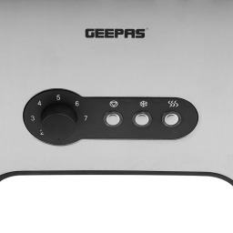محمصة خبز جيباس 2 شريحة 900 واط GBT6152 Geepas Electric 2-Slice Bread Toaster 900W GBT6152