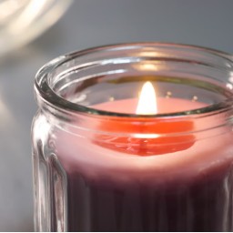 شمعة معطرة Scented Candle