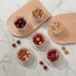 طقم كاسات وأطباق ضيافة زجاجية فاخرة مقلمة ومضلعة بالحافة الذهبية (6 قطع مع الصحون) Luxury Crystal Glass Bowl & Saucer Set with Gold Rim for Nuts & Desserts