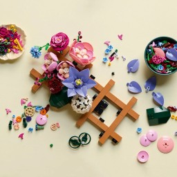 ليجو النباتات جدار الزهور (11503) - مجموعة بناء LEGO 11503 Botanicals Flower Wall