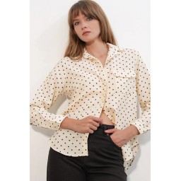قميص نسائي واسع فضفاض (أوفرسايز) منقط مع جيب Women Oversized Polka Dot Shirt with Pocket