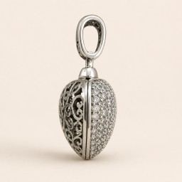 ميداليه نسائيه من الفضة الايطاليه Women’s Pendant in Italian 925 Sterling Silver