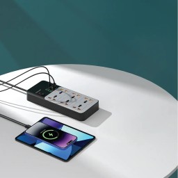 توصيلة كهرباء شحن سريع "بورودو" 6 منافذ عامة بقدرة 3000W مع 6 منافذ USB شحن سريع (4C+2A) Porodo 3000W 6AC Universal Power Strip with 6 Fast Charging USB Ports (4C+2A)