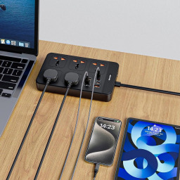 موزع طاقة جرين لايون 2500 واط 5 منافذ و6 منافذ يو إس بي Green Lion 2500W Power Socket 5 Outlets 6 USB Ports
