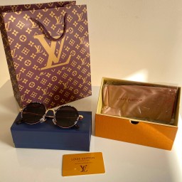 نظارات شمسية نسائية Sunglasses