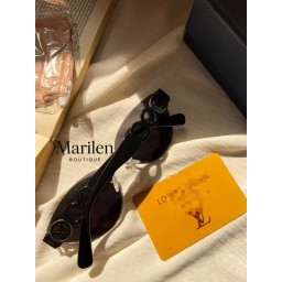 نظارات شمسية نسائية Sunglasses