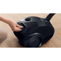 مكنسة كهربائية بوش بأسطوانة سلكية بقوة 600W سعة 3.5L – أسود بيانو Bosch BGBS2LB1 Corded Canister Vacuum Cleaner - 600W - 3.5L - Piano Black