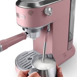 صانعة قهوة Coffee maker
