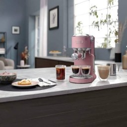 صانعة قهوة Coffee maker