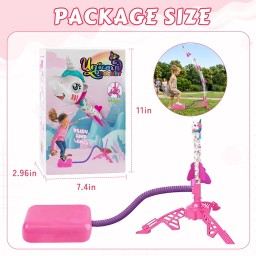 قاذفة يونيكورن وردية تطلق الصواريخ بالهواء للأطفال Pink unicorn launcher that shoots rockets into the air for kids.