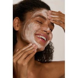 AXIS Y Sunday Morning Refreshing Cleansing Foam Birch Sap Aquaxyl Green Tea غسول البشرة الرغوي من اكسز واي