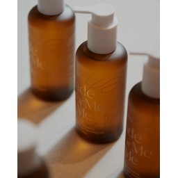AXIS‑Y Biome Resetting Moringa Cleansing Oil – غسول البشرة النهاري من اكسز واي