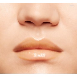 MAC SQUIRT PLUMPING GLOSS STICK 15 Like Squirt احمر الشفاه الكلوس المغذي من ماك