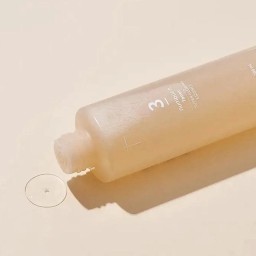 NUMBUZIN No.3 Super Glowing Essence Toner تونر مستخلص للنضارة من نمبوزين - 100 Ml