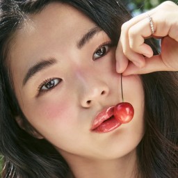 TOCOBO Juicy Berry Plumping Lip Oil زيت الشفاه الملون لزيادة الحجم من توكوبو - 07 Plum Jam
