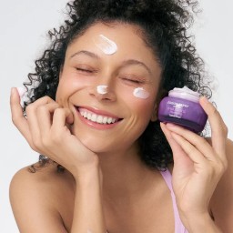 EQQUAL BERRY Backchiol Plumping Capsule Cream كريم مكافحة الشيخوخة من ايكوال بيري