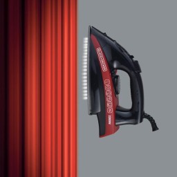 مكواة بخار من بلاك+ديكر X2200-B5 ذو قاعدة غير لاصقة 2200واط Black&Decker X2200-B5 2200W STEAM IRON WITH NONSTICK SOLEPLATE
