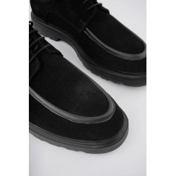 حذاء رجالي موغو سامويل جلد طبيعي – أسود شمواه SAMUEL Men's Genuine Leather Casual Shoes – Black Suede