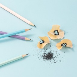 سيت اقلام رصاص + مساحة + مقطة كارت Graphite Pencil Set