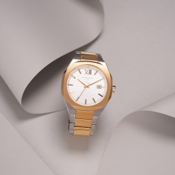 ساعة رجاليه من بيير كاردان الفرنسيه pierre cardin watch