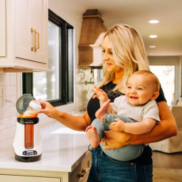 مدفئة الرضاعات بيبي بريزا سيف سمارت بتقنية البلوتوث Baby Brezza Safe & Smart Bluetooth Bottle Warmer