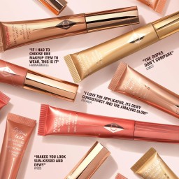 هايلايتر شارلوت سائل Charlotte Light Wand Liquid Highlighter