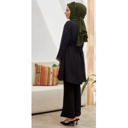 طقم نسائي أنيق من قطعتين بتفاصيل لامعة Women set