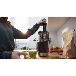 عصارة بوش فيتا إكستراكت بتقنية العصر البطيء 150 واط Bosch VitaExtract Slow Juicer 150W