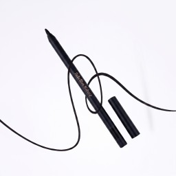 ريبلون قلم كحل Rebellion Makeup silky soft eyeliner