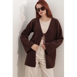 كارديجان نسائي تريكو فضفاض 15972 - بني Women's Oversize Knit Cardigan 15972 - Brown