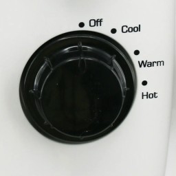 منفاخ حراري (دفاية كهربائية) من ماركة Voltomat HEATING