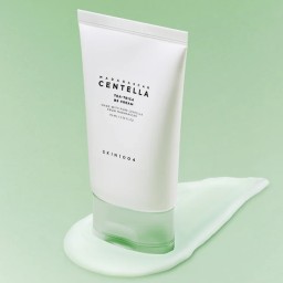 كريم مرطب ومهدئ B5 مع سنتيلا وشجرة الشاي للوجه 75 مل SKIN1004 SKIN1004 Tea-Trica B5 Soothing Hydrating Face Moisturizer with Centella & Tea Tree 75ml