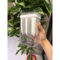 مصفاة الزبادي Yogurt strainer