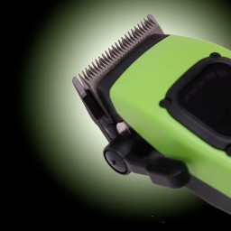 ماكينة الحلاقة بشاشة رقمية من كيمي Kemei Digital Hair Clipper