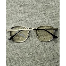 نظارة رجالية بلو كات Men's glasses with blue cat lenses
