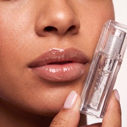 ريبيليون ملمع شفاه REBELLION MAKEUP OBSESSED LIP GLOSS