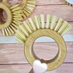 فرشة تنظيف مدوره خشبيه Wooden Rounded Cleaning Brush
