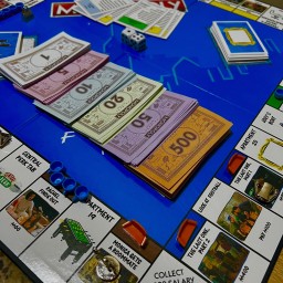 مونوبولي فريندز monopoly friends