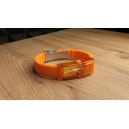 سوار معصم يد لرش العطر قابل Smart Fragrance Dispenser Wristband