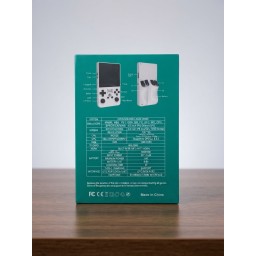 منصة الألعاب المحمولة ذات المصدر المفتوح - موديل R36Max (شاشة IPS بحجم 4.0 إنش) Open Source Console - Model R36Max (4.0 inch IPS Screen)