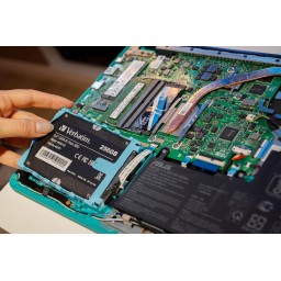 هارد التخزين الداخلي فيرباتيم إس إس دي 256 جيجابايت Verbatim Vi550 S3 2.5" SATA III Internal SSD 256GB
